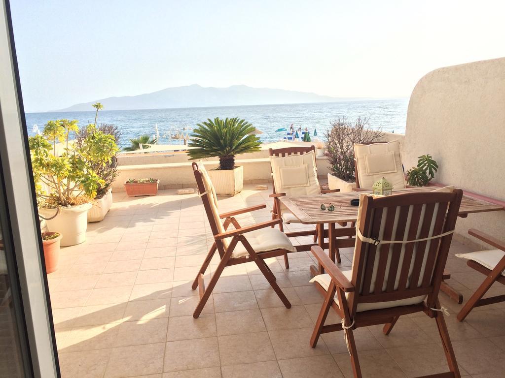 Apartments Wonderful Bay Sarandë Eksteriør billede