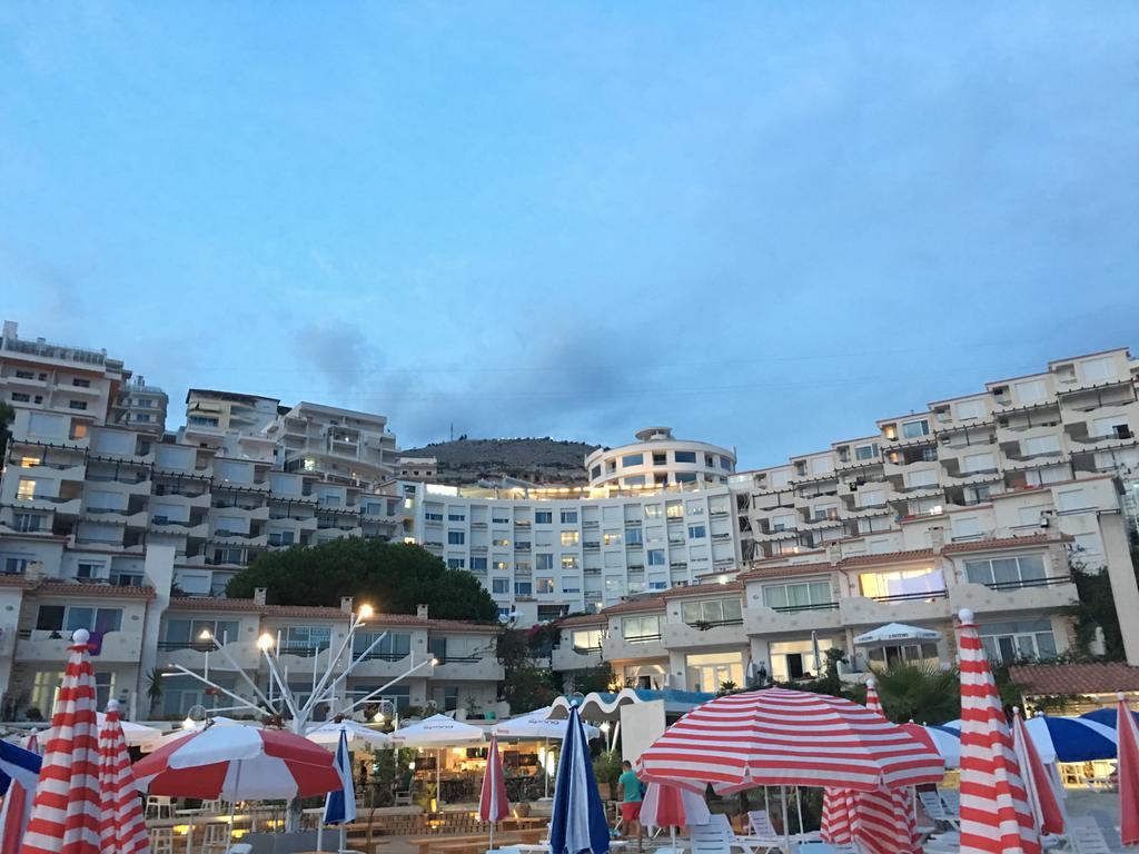 Apartments Wonderful Bay Sarandë Eksteriør billede